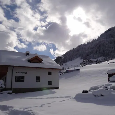 Haus Mittergries Apartman
