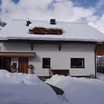 Haus Mittergries 아파트